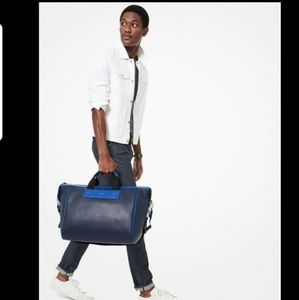 Michael kors travel bag